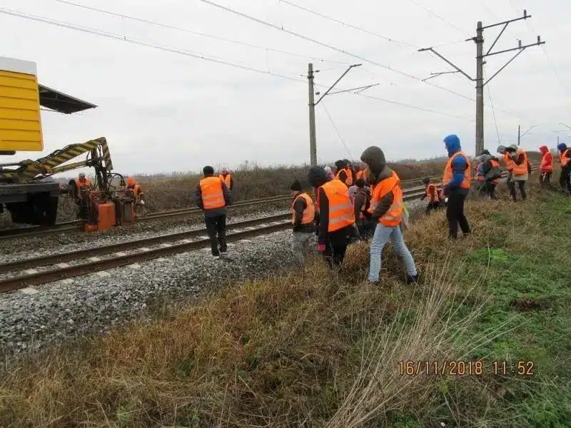 Imgi 19 uczniowie na budowie2