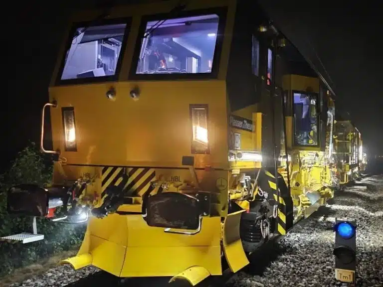 ZRK-DOM, Plasser & Theurer Dynamic Tamping Express 09-3X , Plasser Ballast Express L (BDS-2000)