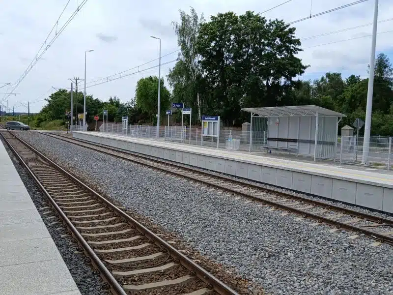 Zmodernizowany peron nr 2 Radlin Wielkopolski dopuszczony do eksploatacji. 2 20240612121205