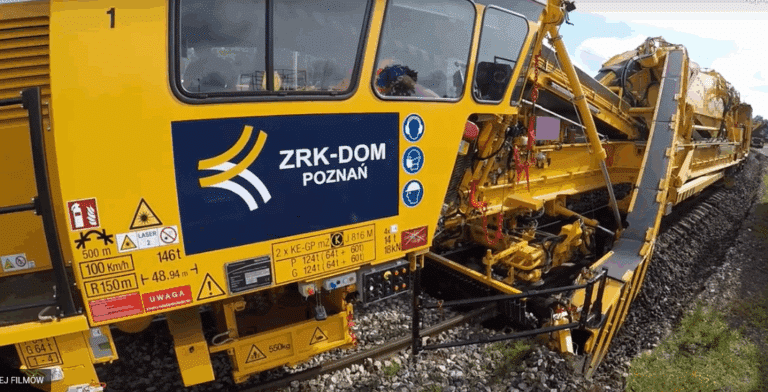 Pierwszy rozruch oczyszczarki podsypki Plasser ScreenLiner 3120 L N Dynamic