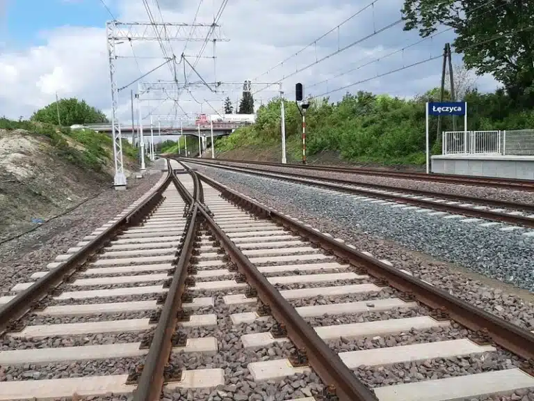 Prace na liniach kolejowych nr 15, 16 na odcinku Łódź Kaliska — Zgierz — Kutno