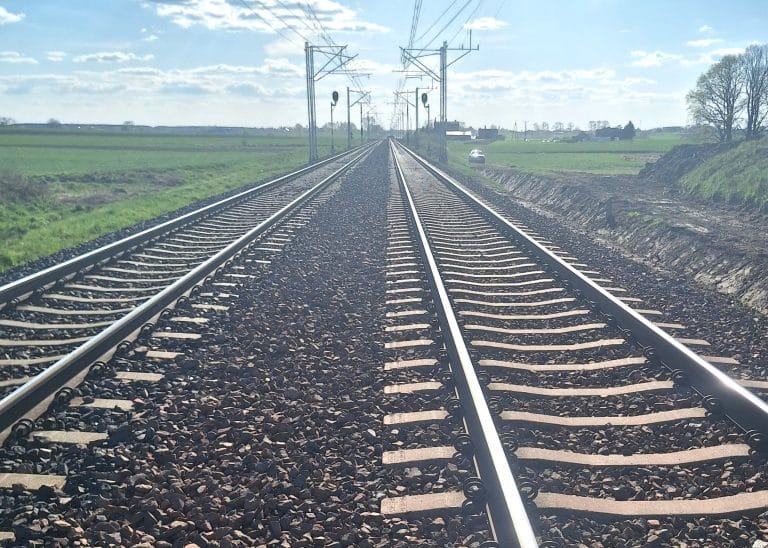 Regulacja torów i rozjazdów na odcinku Poznań Wschód – Gniezno  